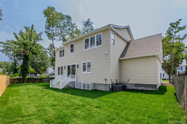 24 Lorraine Court, Northport, NY 11768