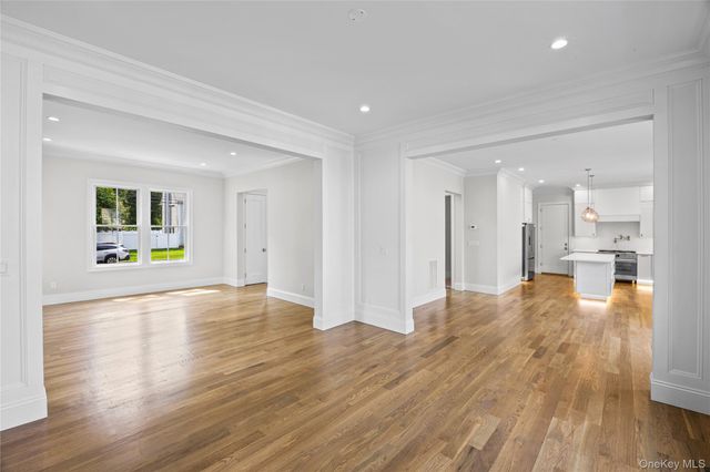 24 Lorraine Court, Northport, NY 11768