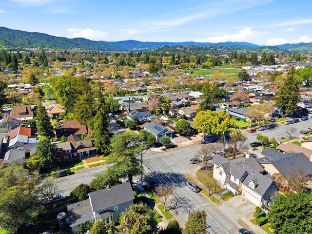 7601 Rosanna Street, Gilroy, CA 95020