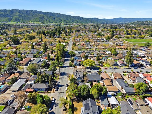 7601 Rosanna Street, Gilroy, CA 95020