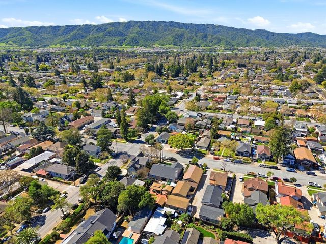 7601 Rosanna Street, Gilroy, CA 95020