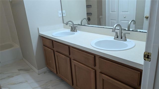 4854 NATIVE DANCER LANE, Orlando, FL 32826