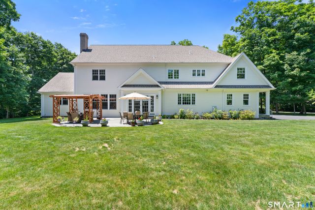 2 Deerfield Road, Wilton, CT 06897