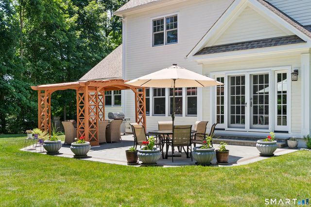 2 Deerfield Road, Wilton, CT 06897
