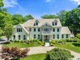 2 Deerfield Road, Wilton, CT 06897
