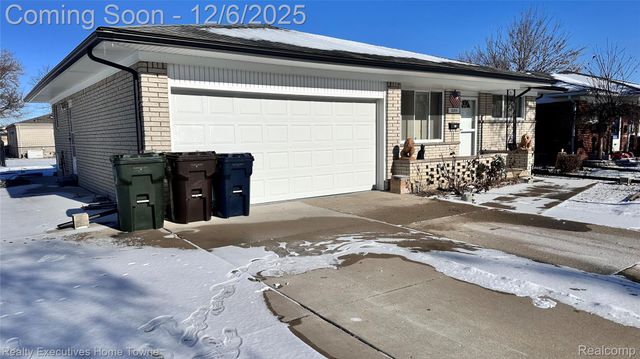 12215 Bliss Court, Sterling Heights, MI 48312
