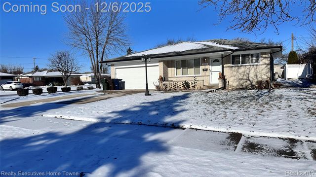 12215 Bliss Court, Sterling Heights, MI 48312