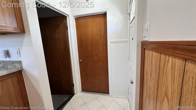 12215 Bliss Court, Sterling Heights, MI 48312