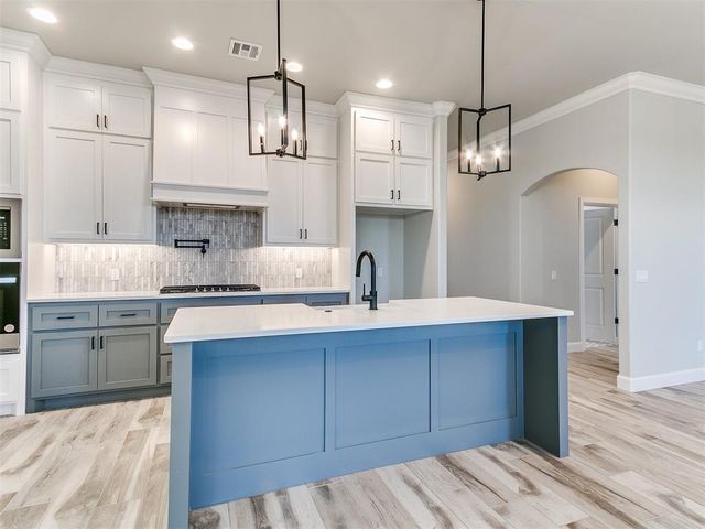 13400 Lisbon Avenue, Oklahoma City, OK 73170