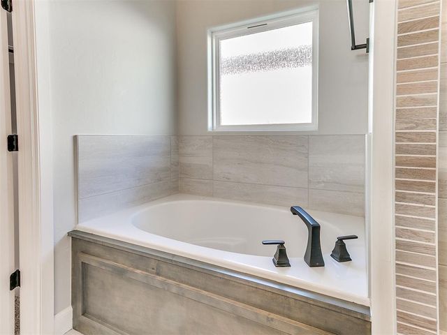 13400 Lisbon Avenue, Oklahoma City, OK 73170