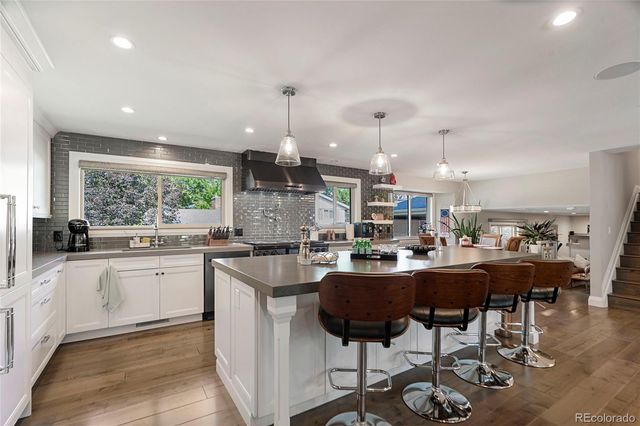 7649 S Cedar Circle, Littleton, CO 80120