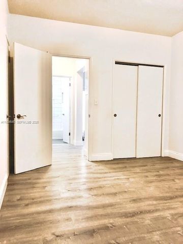 105 S Shore Dr 2, Miami Beach, FL 33141