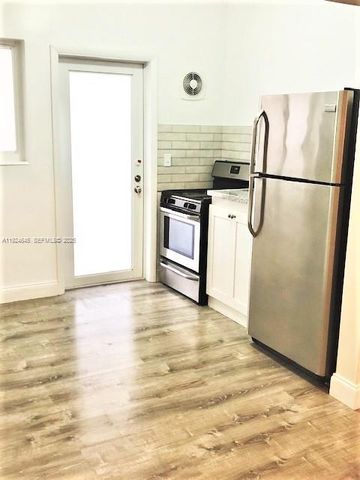 105 S Shore Dr 2, Miami Beach, FL 33141