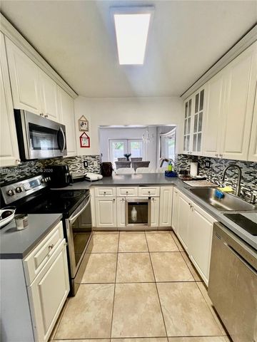 12406 NW 7th Ln 0, Miami, FL 33182