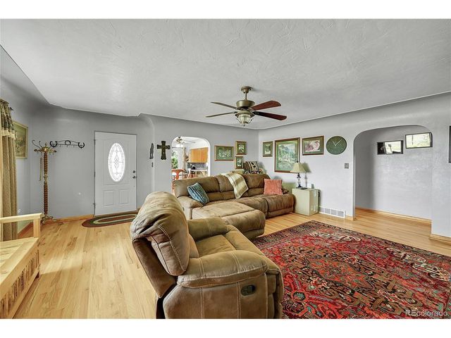 8555 Converse Rd, Bennett, CO 80102