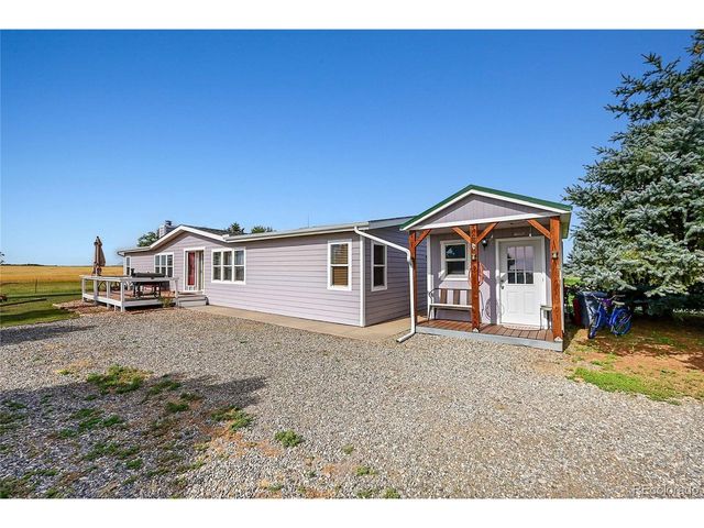 8555 Converse Rd, Bennett, CO 80102