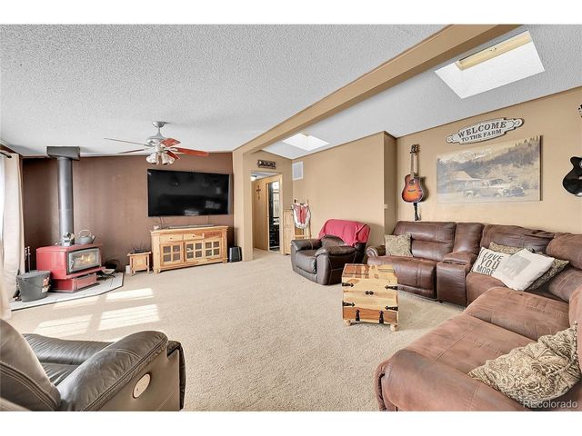 8555 Converse Rd, Bennett, CO 80102