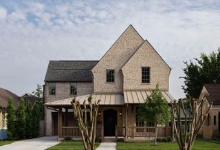 1126 E 7th 1/2 Street, Houston, TX 77009