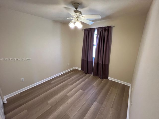 17065 SW 93rd St 17065, Miami, FL 33196