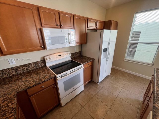 17065 SW 93rd St 17065, Miami, FL 33196