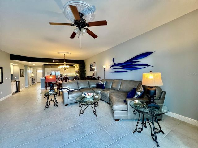 3333 SUNSET KEY CIRCLE 103, Punta Gorda, FL 33955