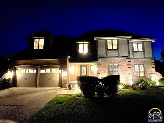 3635 SW Indian Hills RD, Topeka, KS 66614