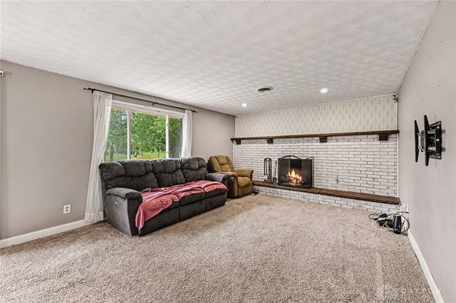 2786 Kemp Road, Dayton, OH 45431