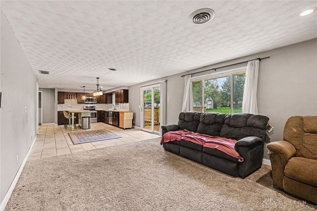 2786 Kemp Road, Dayton, OH 45431