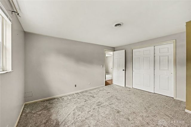 2786 Kemp Road, Dayton, OH 45431