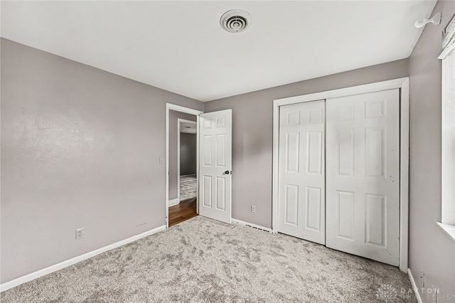 2786 Kemp Road, Dayton, OH 45431