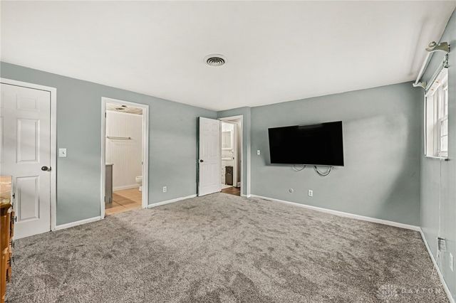 2786 Kemp Road, Dayton, OH 45431