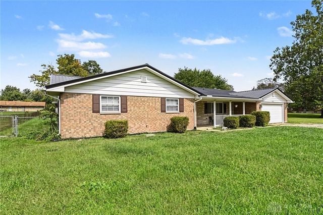 2786 Kemp Road, Dayton, OH 45431