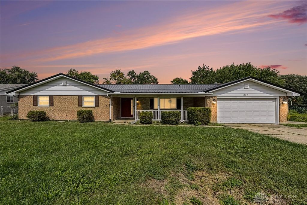 2786 Kemp Road, Dayton, OH 45431