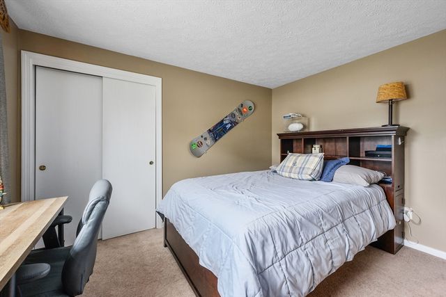 153 Hickory Hill Circke, Barnstable, MA 02655