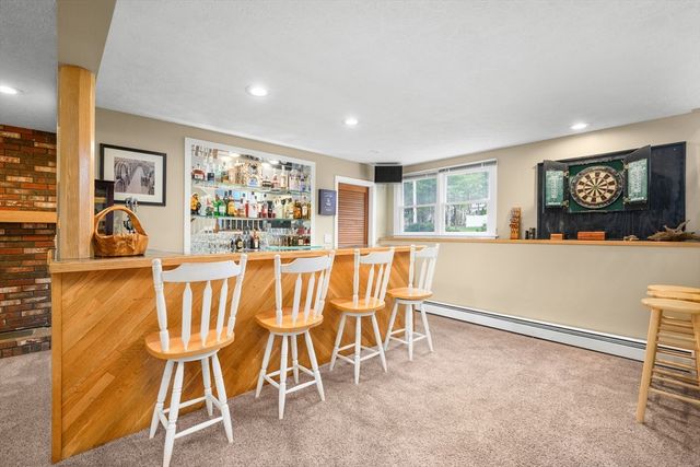 153 Hickory Hill Circke, Barnstable, MA 02655
