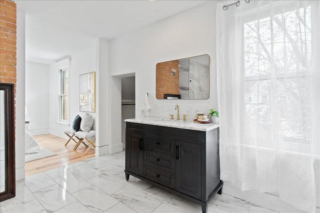 674 S Ohio Avenue, Columbus, OH 43205