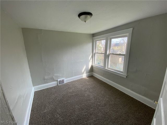 2901 E 121st Street, Cleveland, OH 44120