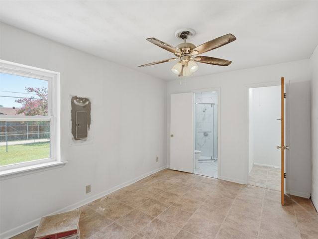 532 Lindenwood Drive, Lancaster, TX 75134