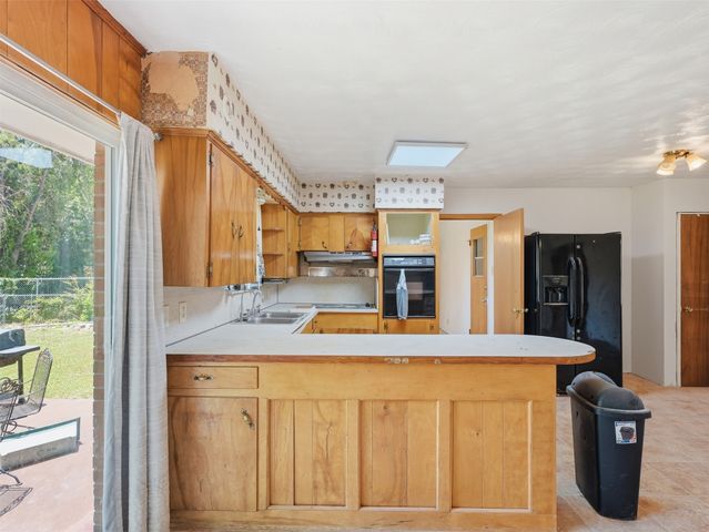 532 Lindenwood Drive, Lancaster, TX 75134