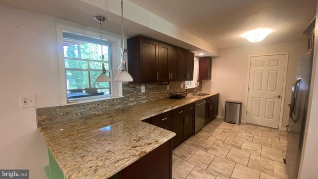 6006 WINDHAM RD, Laurel, MD 20707