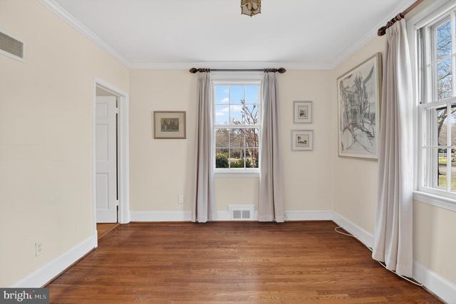 5208 WOODLAWN AVE, Chevy Chase, MD 20815