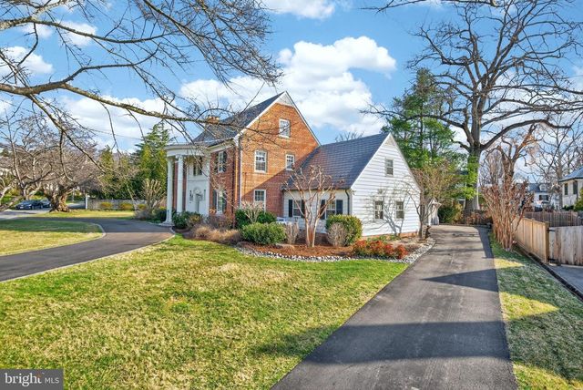 5208 WOODLAWN AVE, Chevy Chase, MD 20815