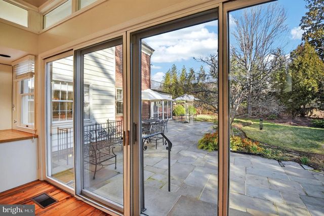 5208 WOODLAWN AVE, Chevy Chase, MD 20815