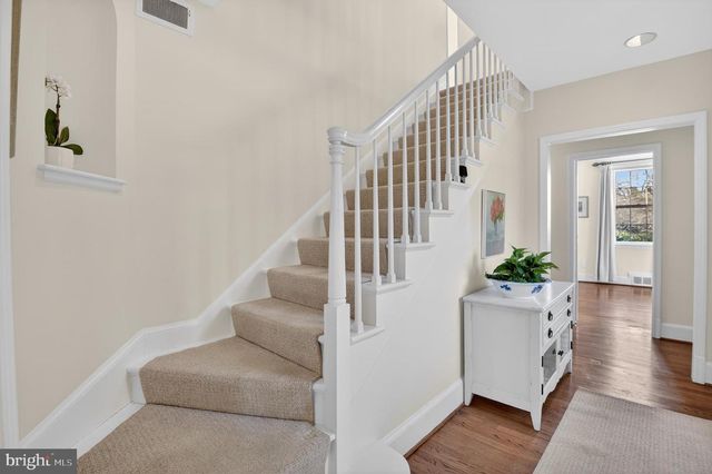 5208 WOODLAWN AVE, Chevy Chase, MD 20815