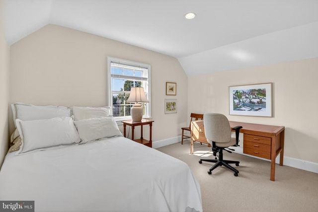 5208 WOODLAWN AVE, Chevy Chase, MD 20815