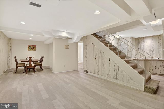 5208 WOODLAWN AVE, Chevy Chase, MD 20815