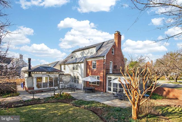 5208 WOODLAWN AVE, Chevy Chase, MD 20815