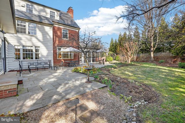 5208 WOODLAWN AVE, Chevy Chase, MD 20815