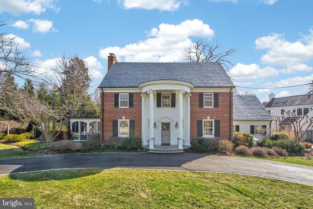 5208 WOODLAWN AVE, Chevy Chase, MD 20815