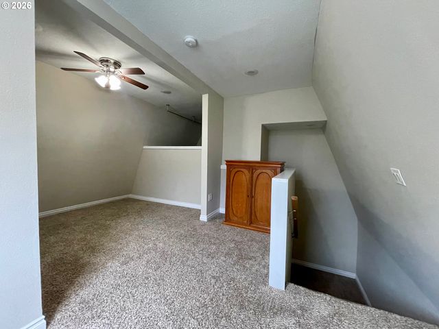 38859 JERGER St, Sandy, OR 97055